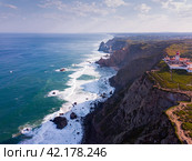 Cabo da Roca Lighthouse. Portuguese Farol de Cabo da Roca is most westerly European extent. Стоковое фото, фотограф Яков Филимонов / Фотобанк Лори