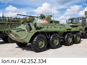 Российский бронетранспортер БТР-82А в экспозиции международного военно-технического форума "Армия-2020". Парк "Патриот" Редакционное фото, фотограф Наталья Волкова / Фотобанк Лори