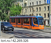 71 - 623 ( КТМ - 23 ) трамвайный вагон на улице Москвы .  Лефортово (2023 год). Редакционное фото, фотограф stargal / Фотобанк Лори