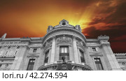 Opera Garnier (Garnier Palace) against the background of the sunset, Paris, France. (2024 год). Стоковое видео, видеограф Владимир Журавлев / Фотобанк Лори