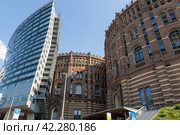Газометр - бывший газгольдер в Вене (2023 год). Редакционное фото, фотограф V.Ivantsov / Фотобанк Лори