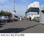 Улица Краснобогатырская. Район Богородское. Москва (2012 год). Редакционное фото, фотограф lana1501 / Фотобанк Лори