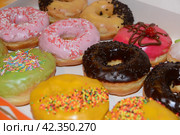 Sweet donuts close-up. Стоковое фото, фотограф Ilaronsia / Фотобанк Лори