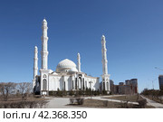 Казахстан. Нур-Султан (Астана) Мечеть Хазрат Султан (2023 год). Стоковое фото, фотограф Ерохин Дмитрий Викторович / Фотобанк Лори