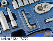 Комплект инструментов на белом фоне. Kit of tools for repair of technique. Стоковое фото, фотограф Татьяна Д / Фотобанк Лори