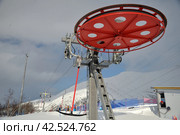 Kirovsk, Murmansk region, Russia, March 10, 2024: New ski lift on southern slope of Bolshoi Vudyavr ski complex. Редакционное фото, фотограф Алексей Антипов / Фотобанк Лори