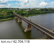 Вид с высоты на железнодорожный мост в Кирово-Чепецке (аэросъемка 2021 года) Стоковое фото, фотограф Владислав Самошкин / Фотобанк Лори