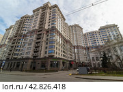 Жилой комплекс Донской Олимп в Москве по адресу Серпуховский Вал улица, 21 к4 (2024 год). Редакционное фото, фотограф Константин Григорьев / Фотобанк Лори