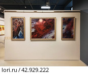 Картина "Масленица". Художник Николай Сажин. Музей современного искусства "Эрарта", Санкт-Петербург (2022 год). Редакционное фото, фотограф Светлана Качанова / Фотобанк Лори