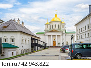 Семинарская церковь Алексия, митрополита Московского в Благовещенском монастыре (Нижний Новгород) (2024 год). Редакционное фото, фотограф Илья Старков / Фотобанк Лори
