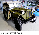 Автомобиль ГАЗ-67, экспонат музея автосервисцентра Магистраль на трассе М-114. Вологда (2024 год). Редакционное фото, фотограф Владимир Кошарев / Фотобанк Лори