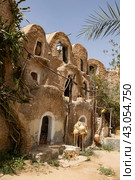 Traditional ancient multi-level earthen granaries in Ksar Medenine. Стоковое фото, фотограф Яков Филимонов / Фотобанк Лори