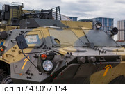 Трофейный бронетранспортер БТР-4Е (украина). Выставка трофейного вооружения и военной техники, захваченной российскими военными в ходе спецоперации. Парк Победы на Поклонной горе, Москва (2024 год). Редакционное фото, фотограф Pukhov K / Фотобанк Лори