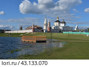 Бобренев монастырь, город Коломна (2024 год). Редакционное фото, фотограф Natalia Sidorova / Фотобанк Лори