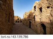 Fortified Berber settlement Gsar al-Dagaghra in Tunisia. Стоковое фото, фотограф Яков Филимонов / Фотобанк Лори