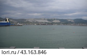 Novorossiysk Sea Port, Admiral Serebryakova Embankment. Стоковое видео, видеограф Леонид Еремейчук / Фотобанк Лори