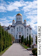 Voronezh, Russia, April 29, 2024: Church of Blessed Xenia of St. Petersburg in the spring. Редакционное фото, фотограф Катерина Белякина / Фотобанк Лори