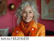 Happy cool old lady portrait, grandmother with extravagant style, fashionable clothes, seniority and elderly people. Стоковое AI-изображение, AI-художник Станислав Тарко / Фотобанк Лори