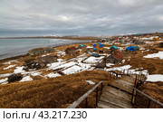 Старый посёлок Никольское с музеем на острове Беринга (2018 год). Стоковое фото, фотограф Дмитрий УТКИН / Фотобанк Лори