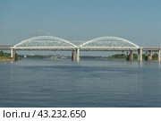 Борский мост в Нижнем Новгороде (2022 год). Стоковое фото, фотограф Дмитрий Казаков / Фотобанк Лори