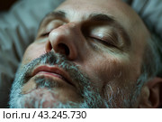 Пожилой мужчина крепко спит, лицо крупным планом. Стоковое AI-изображение, AI-художник Щеголева Ольга / Фотобанк Лори
