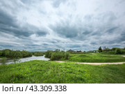 Село Суенга. Новосибирская область, Маслянинский район, Западная Сибирь России. (2024 год). Стоковое фото, фотограф Евгений Мухортов / Фотобанк Лори