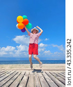 Summer holidays,beach season.Ease of movement. Стоковое фото, фотограф Галина Беляева / Фотобанк Лори