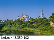 Novotorzhsky Borisoglebsky Monastery, Torzhok, Russia (2021 год). Стоковое фото, фотограф Boris Breytman / Фотобанк Лори
