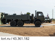 Автомобиль КАМАЗ с оборудованием ТДА-3 для постановки дымовых и аэрозольных завес и маскировки техники. Средняя Ахтуба, Волгоградская область, Россия, 19 августа 2022 года. Редакционное фото, фотограф Андрей Цыганков / Фотобанк Лори