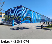 Павильон "Лекторий Газпрома". Международная выставка-форум "Россия". ВДНХ. Москва (2024 год). Редакционное фото, фотограф lana1501 / Фотобанк Лори