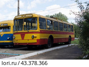 Троллейбус ЗиУ-5 в музее электротранспорта Нижнего Новгорода (2018 год). Редакционное фото, фотограф Владислав Самошкин / Фотобанк Лори