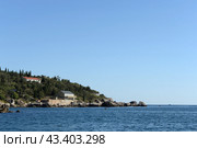 Берег Черного моря. Бухта Ласпи. Крым (2021 год). Редакционное фото, фотограф Free Wind / Фотобанк Лори