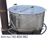 Новая походно-полевая кухня на белом фоне. Camping and field kitchen on a white background.. Стоковое фото, фотограф Татьяна Д / Фотобанк Лори