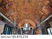 Berlin / Germany - 09 Sep 2015: Kaiser Friedrich Gedachtniskirche, Berlin, Germany. Редакционное фото, фотограф Сергей Стрелков / Фотобанк Лори