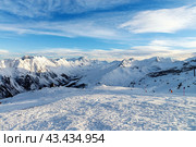 Panorama Of The Austrian ski resort Ischgl. Стоковое фото, фотограф Наталия Попова / Фотобанк Лори