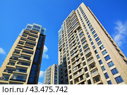 Жилой комплекс RiverSky в Москве. Корпуса 7, 5 и 8. Застройщик — группа компаний «Инград». (2024 год). Редакционное фото, фотограф Александр Замараев / Фотобанк Лори