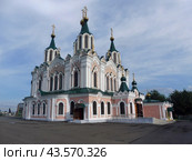 Скорбященская церковь Далматовского монастыря (2024 год). Редакционное фото, фотограф Александр Шатунов / Фотобанк Лори
