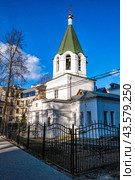 Колокольня Церкви Похвалы Пресвятой Богородицы (Нижний Новгород) (2020 год). Редакционное фото, фотограф Илья Старков / Фотобанк Лори