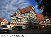 Maulbronn / Germany - 12 Sep 2015: Half-timbered ( Fachwerk ) house in Maulbronn, Germany. Редакционное фото, фотограф Сергей Стрелков / Фотобанк Лори