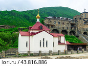 a beautiful Church of myrrh-bearing women in the mountains of the North Caucasus. Russia (2021 год). Стоковое фото, фотограф Константин Лабунский / Фотобанк Лори