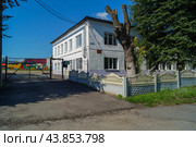 Дом художника Ф.А.Модорова в поселке Мстера Владимирской области (2024 год). Стоковое фото, фотограф Сергей Овчинников / Фотобанк Лори