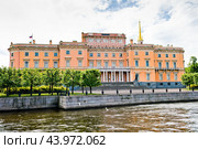 Михайловский (Инженерный) замок. Лето. Санкт-Петербург. Россия (2024 год). Редакционное фото, фотограф E. O. / Фотобанк Лори