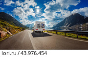 Family vacation travel RV, holiday trip in motorhome, Caravan car Vacation. Стоковое фото, фотограф Андрей Армягов / Фотобанк Лори