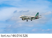 AIRPORT FRANKFURT,GERMANY: JUNE 23, 2017: Airbus A320-200 Alitalia Italian Air Company, operating as Alitalia is the flag carrier of Italy. The company has its head office in Fiumicino, Rome, Italy. Редакционное фото, фотограф Андрей Армягов / Фотобанк Лори