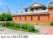 Гостиница. Улица Фридриха Энгельса, 23в. Памятник архитектуры. Город Иркутск. Россия (2024 год). Редакционное фото, фотограф Александр Тараканов / Фотобанк Лори