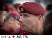 Военный в Краповом берете (2024 год). Редакционное фото, фотограф Дмитрий Неумоин / Фотобанк Лори