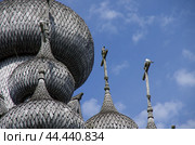 Деревянные купола. Церковь Преображения Господня на Кижском Погосте.  остров Кижи, Карелия, Россия (2015 год). Стоковое фото, фотограф Дымов Игорь / Фотобанк Лори
