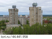 Московский проспект в Чебоксарах (2024 год). Стоковое фото, фотограф Иван Дуплик / Фотобанк Лори