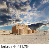 Quseir (Qasr) Amra desert castle (against the sky with clouds) near Amman, Jordan. World heritage with famous fresco's. (2016 год). Стоковое фото, фотограф Владимир Журавлев / Фотобанк Лори