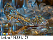 Elegant crystal slipper on reflective surface. Стоковое AI-изображение, AI-художник Иван Рябоконь / Фотобанк Лори